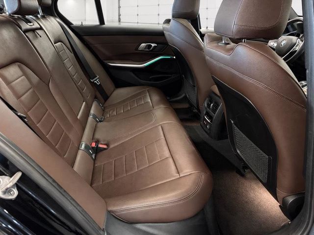2020 BMW 3 Series 330i xDrive - 23097817 - 22