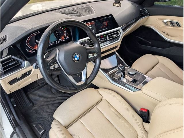 2020 BMW 3 Series 330i xDrive - 23022839 - 18