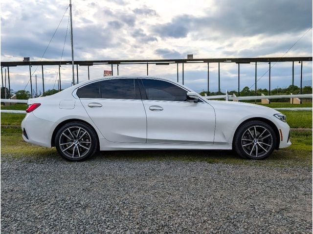 2020 BMW 3 Series 330i xDrive - 23022839 - 3