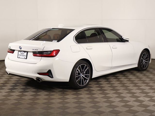 2020 BMW 3 Series 330i xDrive - 23015444 - 10