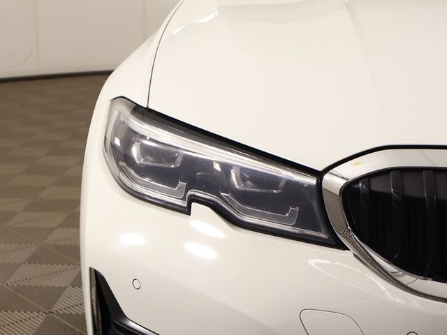 2020 BMW 3 Series 330i xDrive - 23015444 - 13