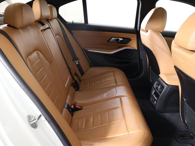 2020 BMW 3 Series 330i xDrive - 23015444 - 36