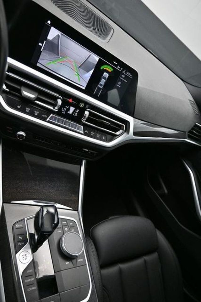 2020 BMW 3 Series 330i xDrive - 23004787 - 19
