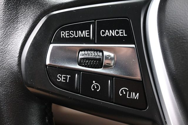 2020 BMW 3 Series 330i xDrive - 23046098 - 14