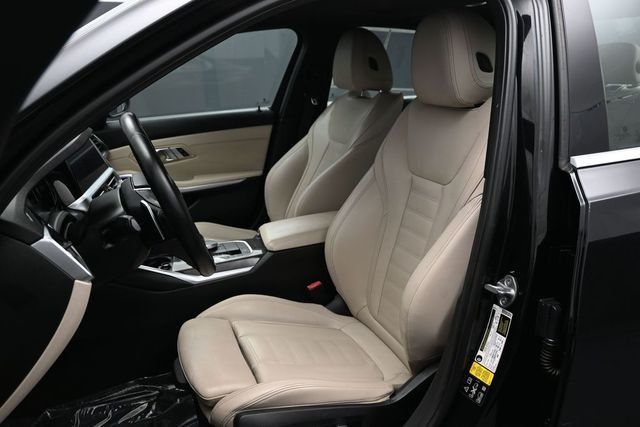 2020 BMW 3 Series 330i xDrive - 23046098 - 4