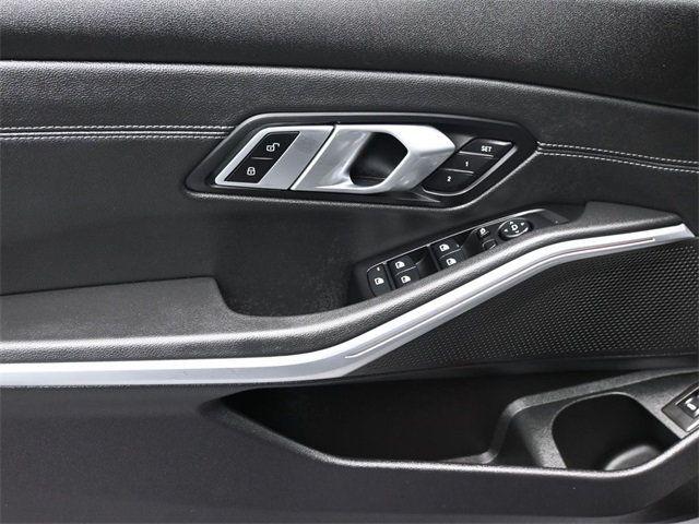 2020 BMW 3 Series 330i xDrive - 22977544 - 12