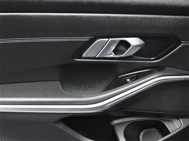 2020 BMW 3 Series 330i xDrive - 22977544 - 15