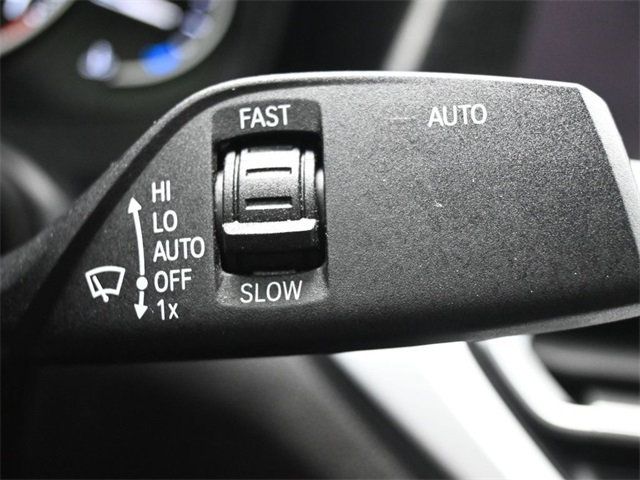 2020 BMW 3 Series 330i xDrive - 22977544 - 28