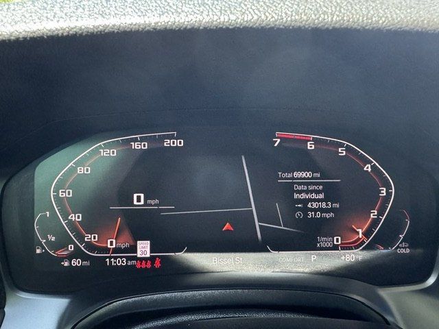 2020 BMW 3 Series 330i xDrive - 23061863 - 9