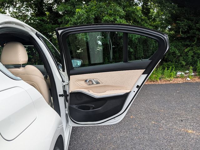 2020 BMW 3 Series 330i xDrive - 23042470 - 11