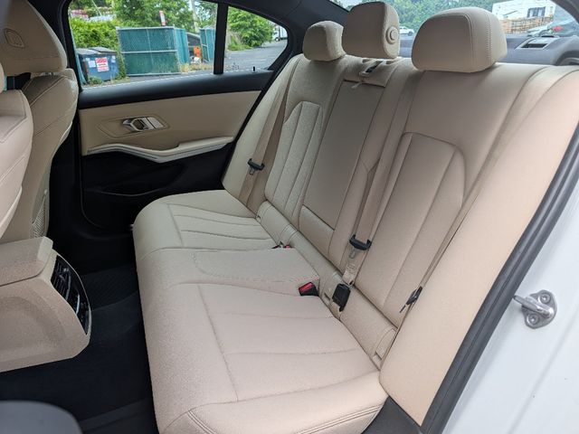 2020 BMW 3 Series 330i xDrive - 23042470 - 17