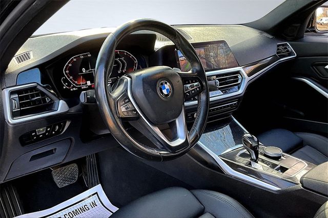 2020 BMW 3 Series 330i xDrive - 22940288 - 10