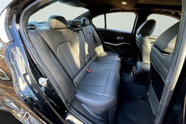 2020 BMW 3 Series 330i xDrive - 22940288 - 13