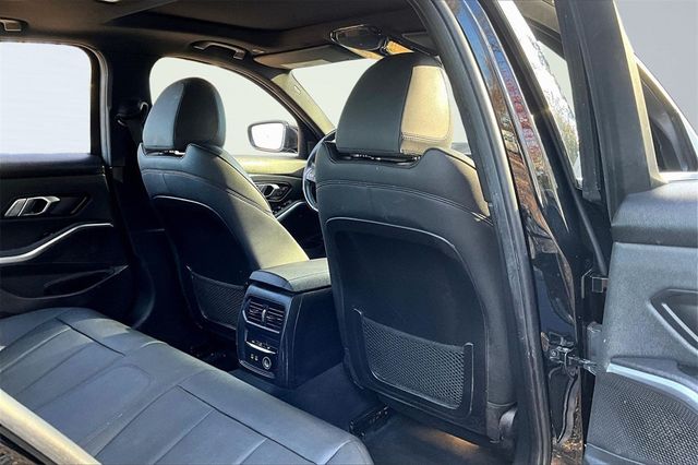 2020 BMW 3 Series 330i xDrive - 22940288 - 14