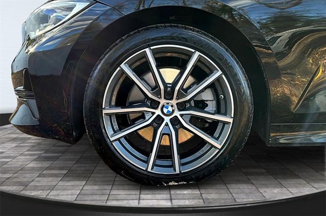2020 BMW 3 Series 330i xDrive - 22940288 - 35