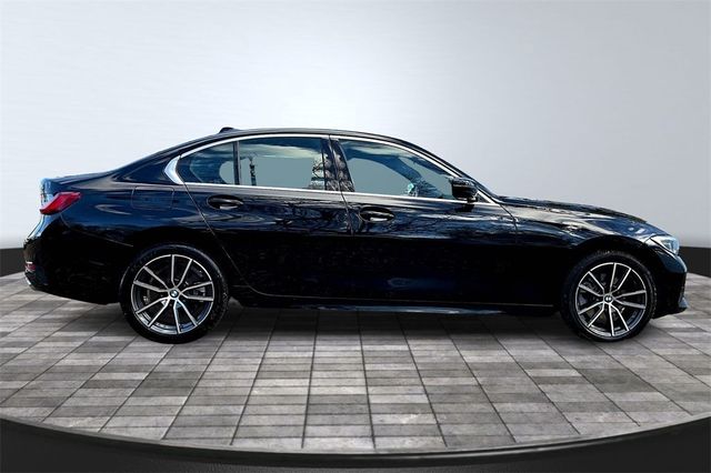 2020 BMW 3 Series 330i xDrive - 22940288 - 7