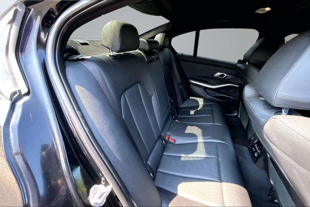 2020 BMW 3 Series 330i xDrive - 23050715 - 14