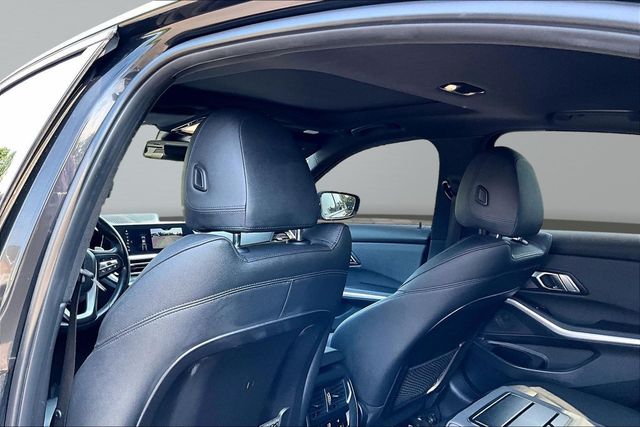 2020 BMW 3 Series 330i xDrive - 23050715 - 18