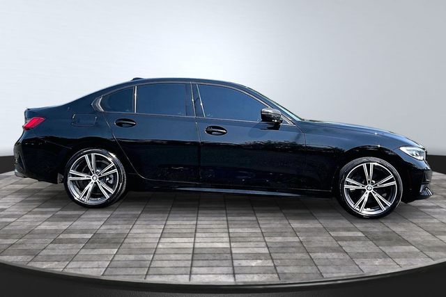 2020 BMW 3 Series 330i xDrive - 23050715 - 7