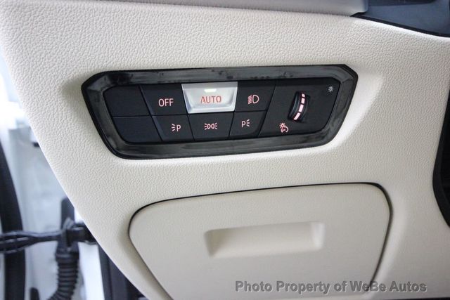 2020 BMW 3 Series 330i xDrive - 23045565 - 13