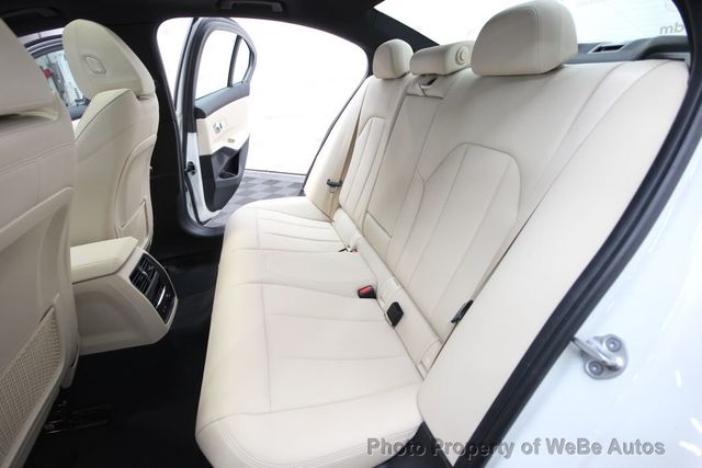 2020 BMW 3 Series 330i xDrive - 23045565 - 24
