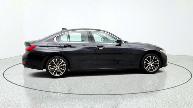 2020 BMW 3 Series 330i xDrive - 23095108 - 3