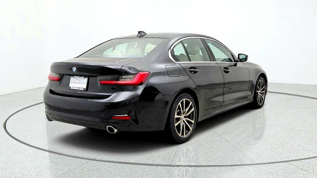 2020 BMW 3 Series 330i xDrive - 23095108 - 4