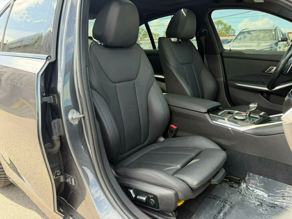 2020 BMW 3 Series 330i xDrive - 23016441 - 13