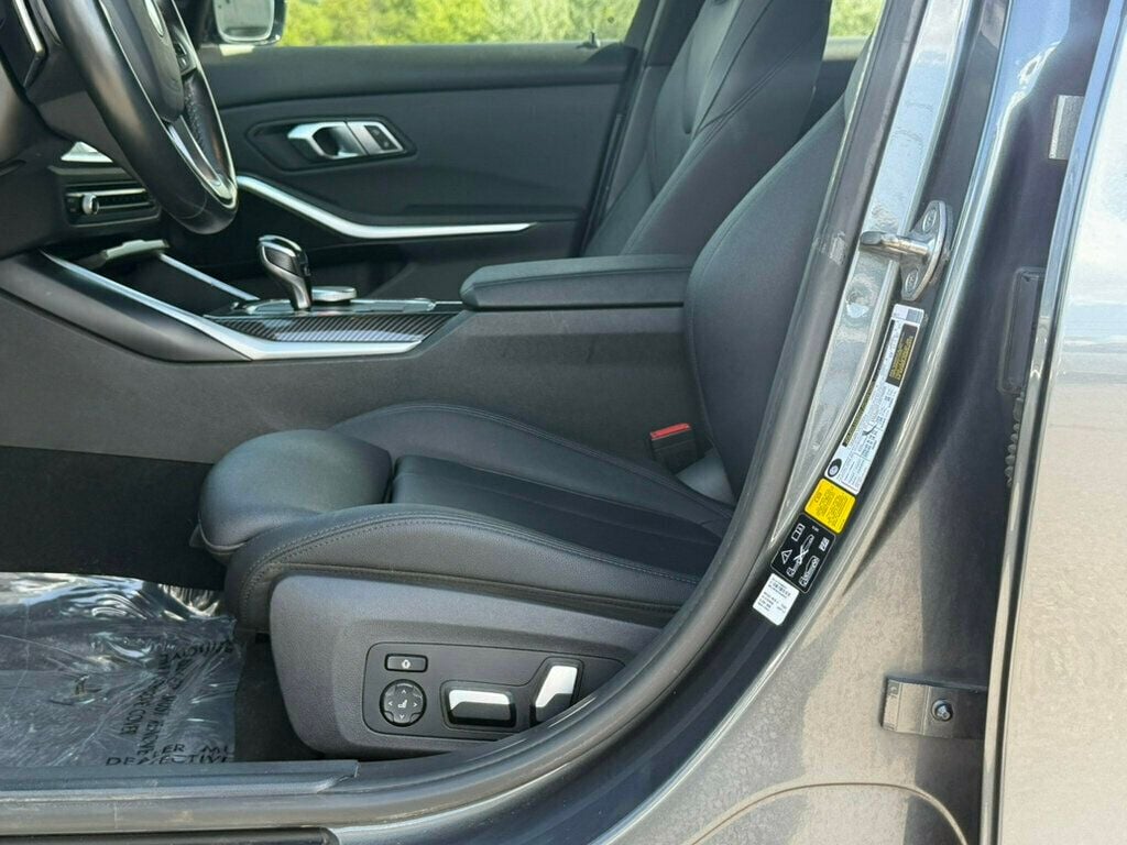 2020 BMW 3 Series 330i xDrive - 23016441 - 38