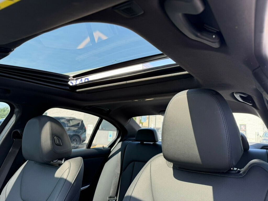 2020 BMW 3 Series 330i xDrive - 23026518 - 4