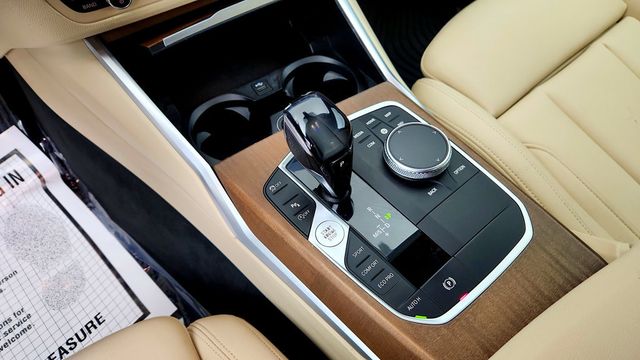 2020 BMW 3 Series 330i xDrive w/ Convenience Pkg, Heated Seats & Heated Wheel - 23095108 - 16