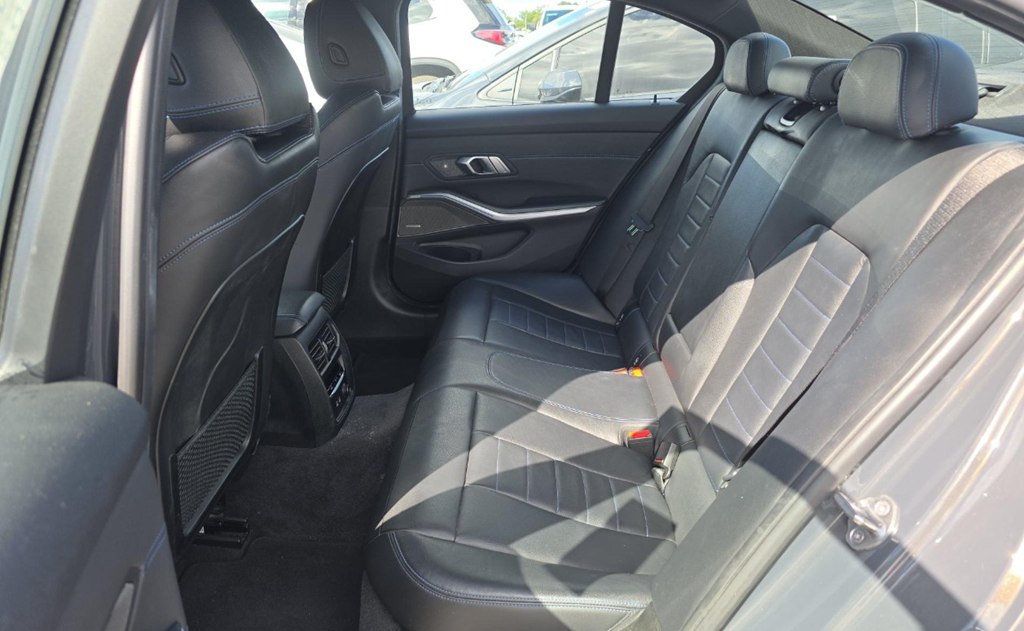 2020 BMW 3 Series DRAVIT GREY METALLIC! Executive Package!  Driving Assistance Pac - 23101093 - 13
