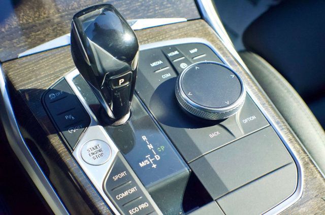 2020 BMW 3 Series MSRP$58195/M-340i/DrivingAssistancePkg/PremiumPkg/HeadsUpDisplay - 22987466 - 27