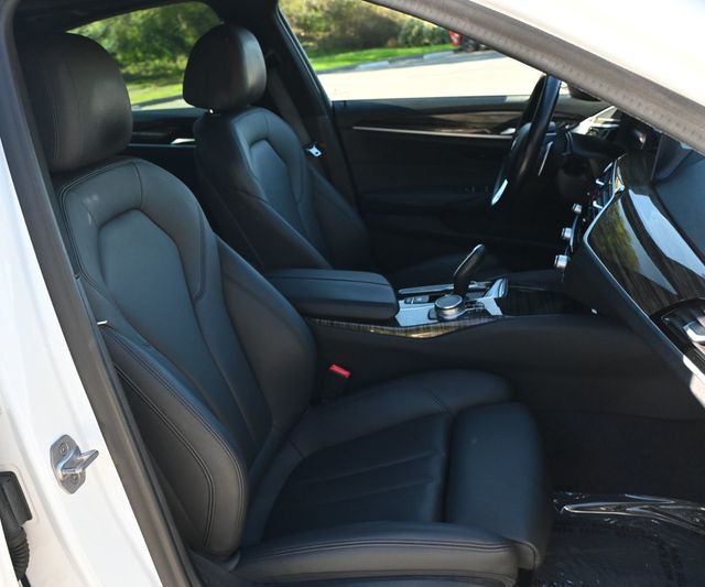 2020 BMW 5 Series 530i - 22955310 - 13