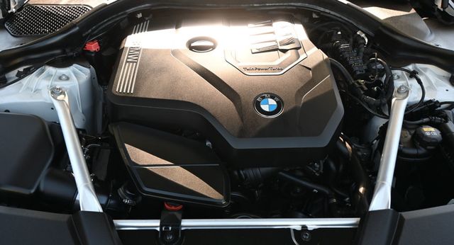 2020 BMW 5 Series 530i - 22955310 - 16