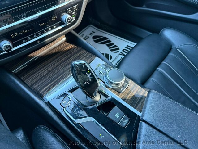 2020 BMW 5 Series 530i - 22958953 - 19