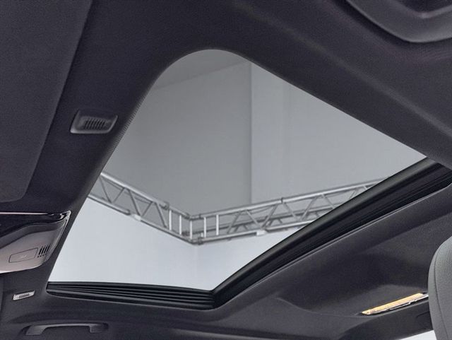 2020 BMW 5 Series 530i xDrive - 22989314 - 22