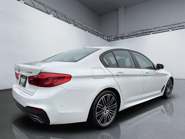 2020 BMW 5 Series 530i xDrive - 22989314 - 6