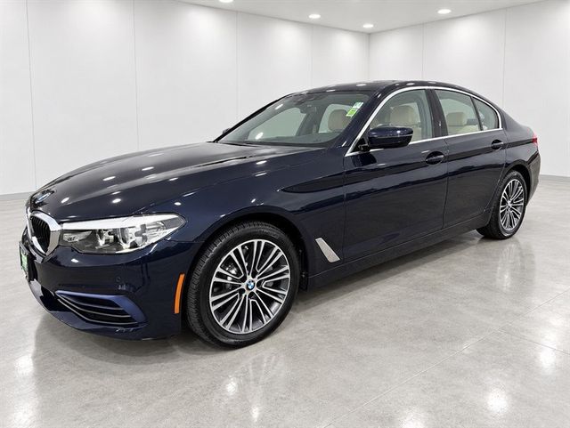 2020 BMW 5 Series 530i xDrive - 23088255 - 10
