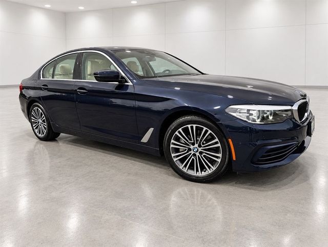 2020 BMW 5 Series 530i xDrive - 23088255 - 26
