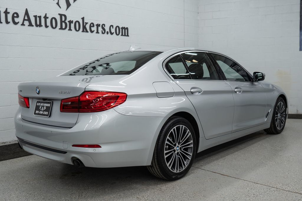 2020 BMW 5 Series 530i xDrive - 22306076 - 51