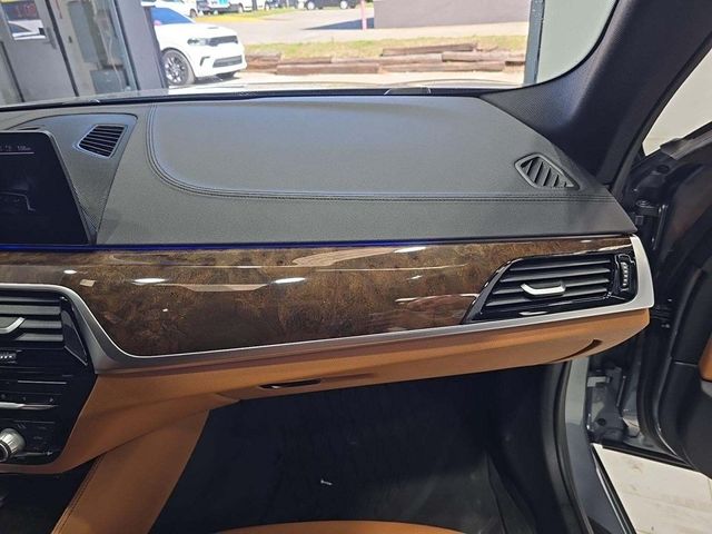 2020 BMW 5 Series 540i - 22988562 - 9