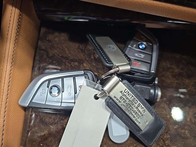 2020 BMW 5 Series 540i - 22988562 - 11