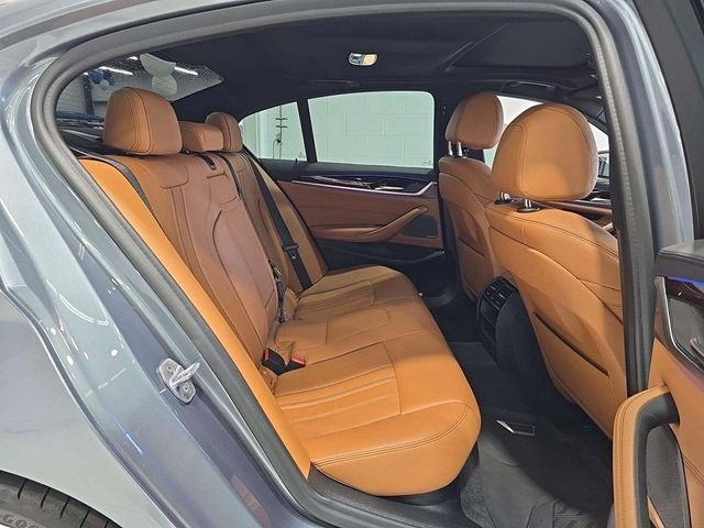 2020 BMW 5 Series 540i - 22988562 - 6