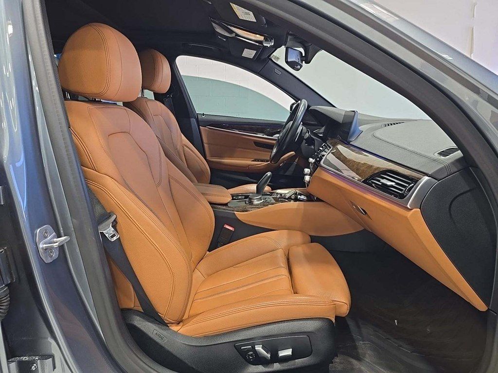 2020 BMW 5 Series 540i - 22988562 - 8