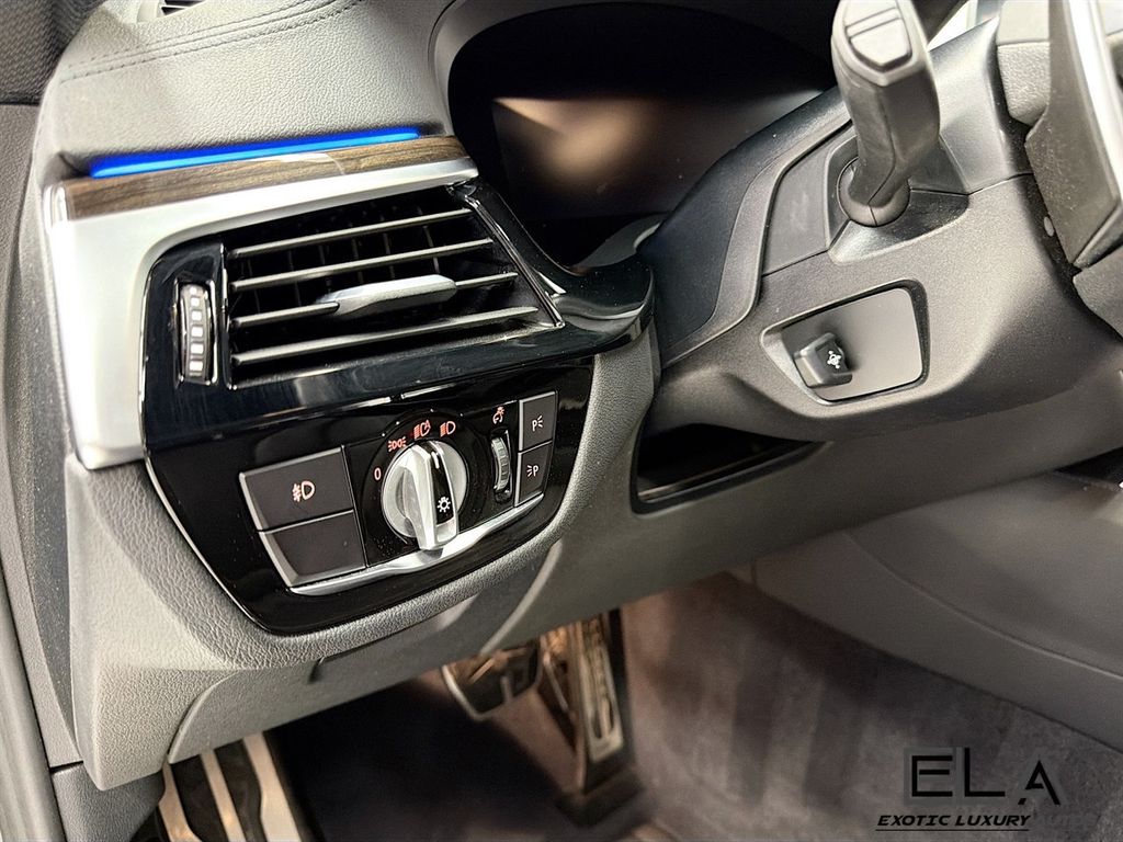 2020 BMW 5 Series 540i - 23000384 - 10