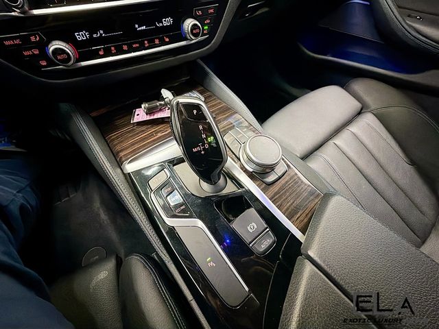 2020 BMW 5 Series 540i - 23000384 - 17