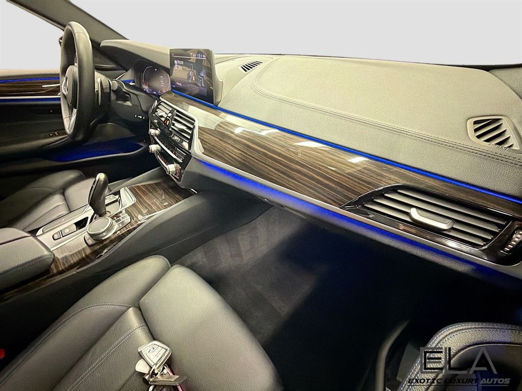 2020 BMW 5 Series 540i - 23000384 - 37