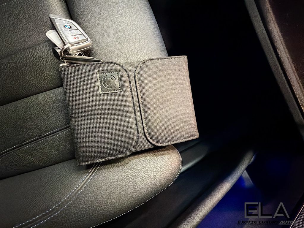 2020 BMW 5 Series 540i - 23000384 - 38