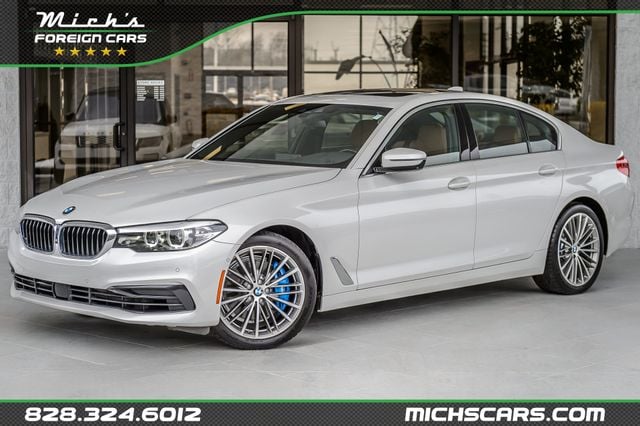 2020 BMW 5 Series 540i - WHITE ON BROWN - NAV - MOONROOF - BLUETOOTH - BEAUTIFUL - 22981557 - 0
